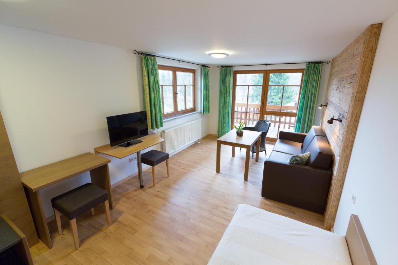 Hotel Und Apartements Im Forellenbach Fischen im Allgaeu Exterior photo
